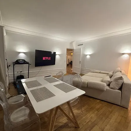 Apartment Avenue Foch Arc De Triomphe Champs-elysees Paris
